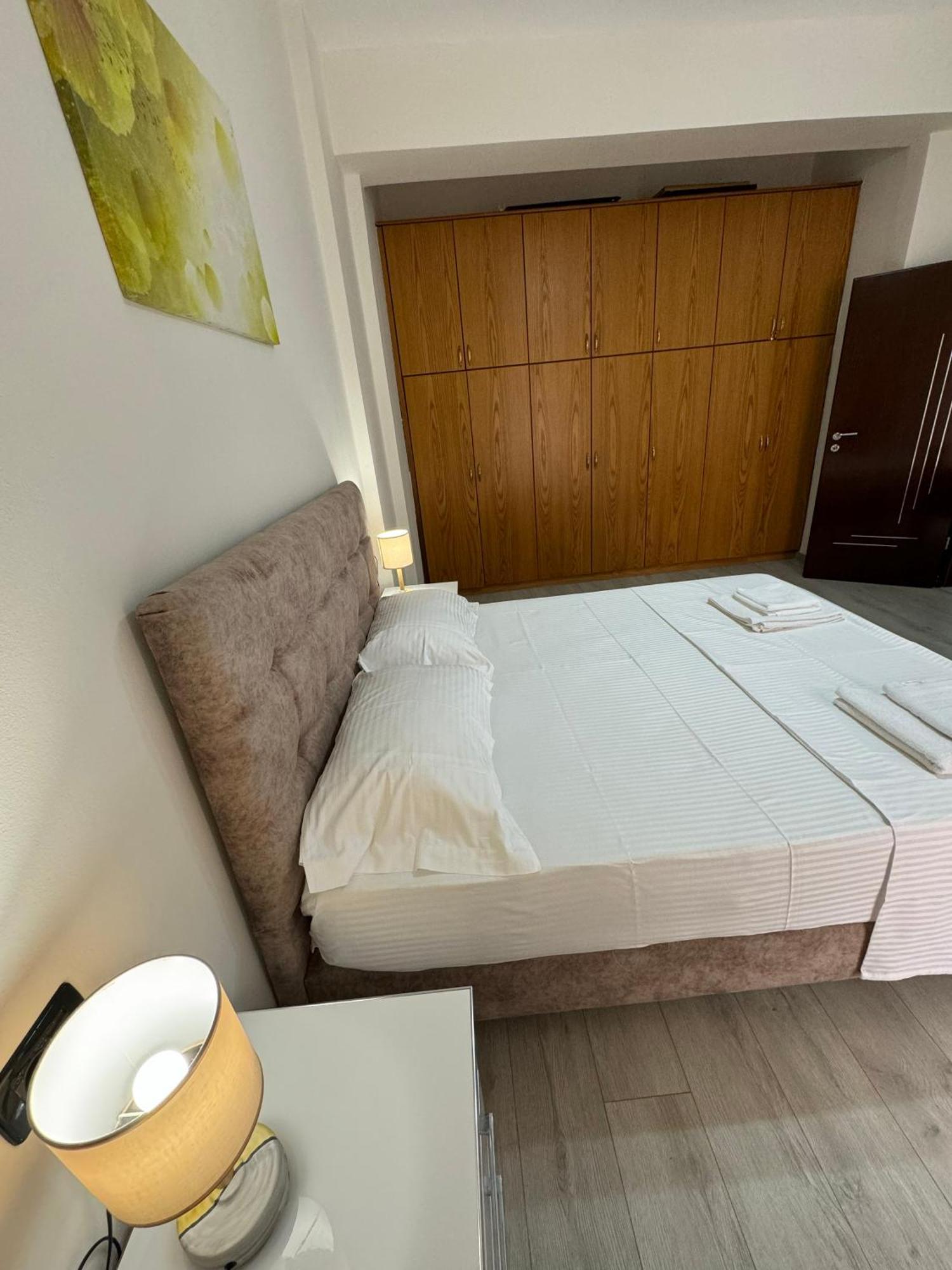 Dadaj Apartments Sarande Exterior photo
