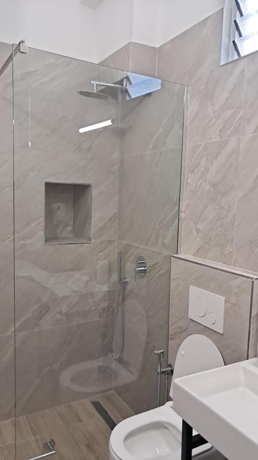 Dadaj Apartments Sarande Exterior photo