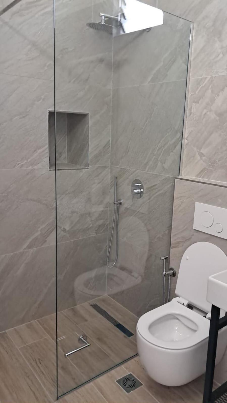 Dadaj Apartments Sarande Exterior photo